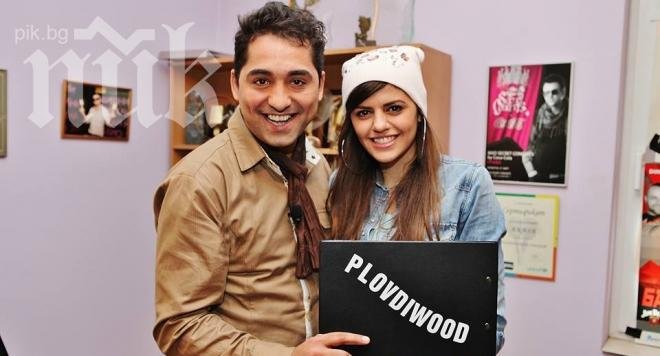 Михаела Филева си пада по серенадите под прозореца (видео)