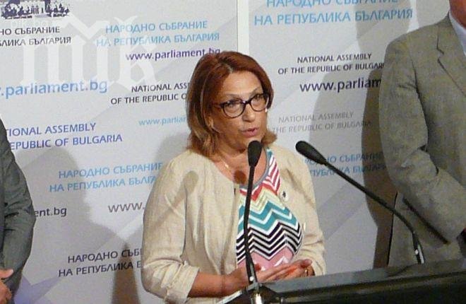 Соцдепутат: Искам договорите на властта с медиите по времето на Орешарски