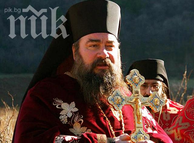 Отец Амбарев: Заклевам се, че сниманият в сексклиповете, не е игуменът отец Борис