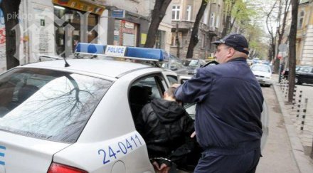 наркоман преби сестра годишния син