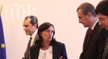 заместник орешарски търси костов съвет бил прекрасен икономист