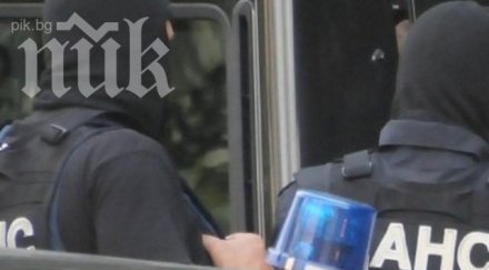 пик терористи засечени софия готвят атентат ченгета предупреждават семействата ходят молове около коледа