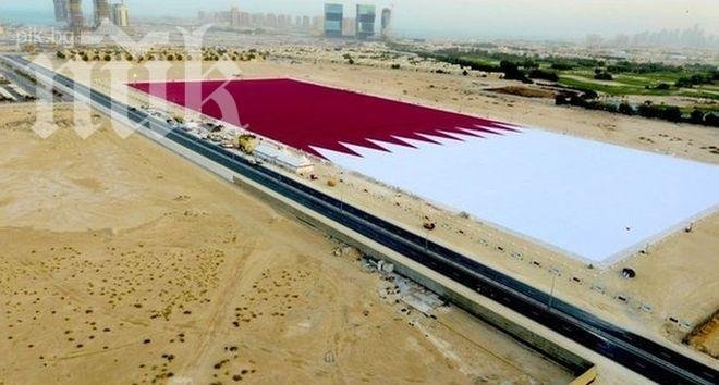 Гинес! Разпънаха най-голямото знаме в света - тежи 10 тона и е колкото 19 футболни игрища