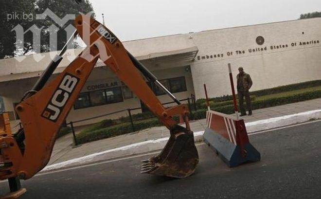 Вижте как Индия си отмъсти на САЩ заради арестуван дипломат