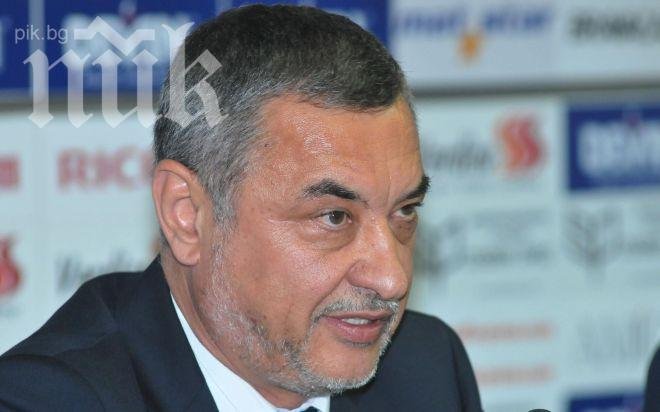 Валери Симеонов: Деси Чуколов вероятно е изкарал снимките на Волен
