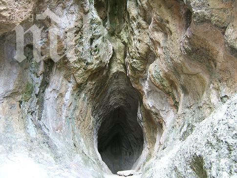 Невероятно! Сън в пещера край Кърджали подмладява с 10 години!