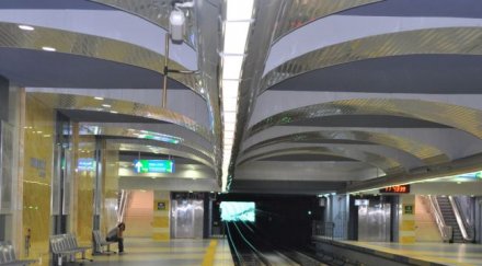 гратис паркингите метрото