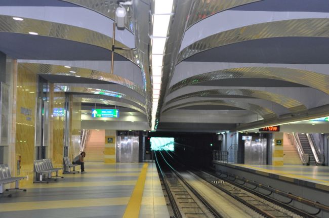 Гратис в паркингите на метрото