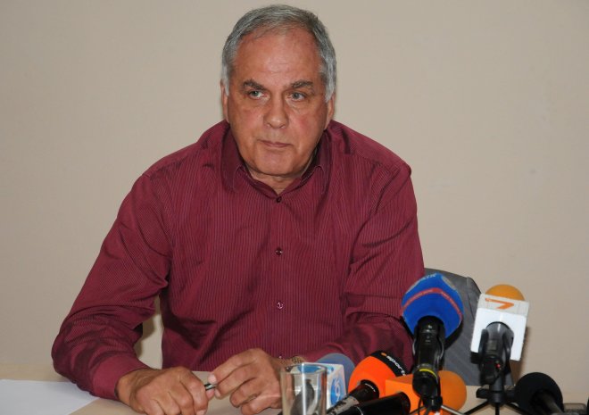 Волейболът остана без пари