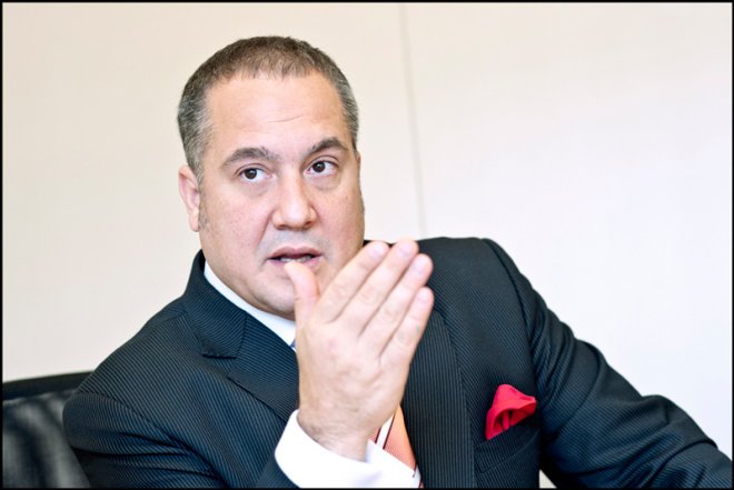 Слави Бинев пред ПИК: Медиите не могат да служат на един цървул!