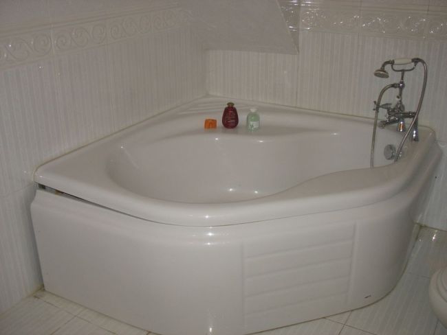 Обновяват изцяло старата Момина баня“ в Хисаря със заем