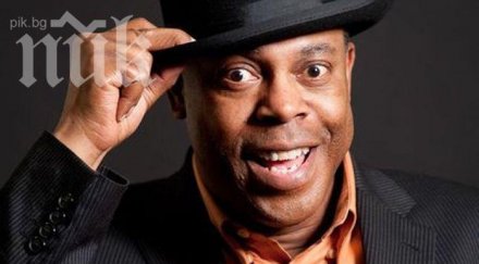 майкъл уинслоу полицейска академия идва нас уникално шоу