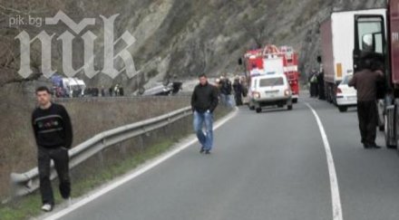 километрични задръствания кресненското дефиле