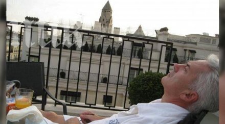 волен сидеров изчезна борецът корупцията спи хотел 5000 евро нощ крие депутатките