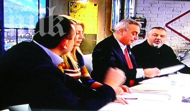 Грозен цирк при Виктор в Нова! Атака и СКАТ се обиждат, майка на починало момиче ги гледа и плаче пред камерите! (снимки)