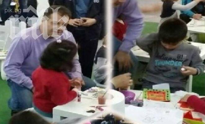 Община Велико Търново се превърна в коледна работилница