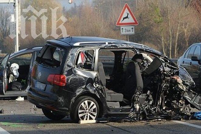 Над 100 коли са се сблъскали на пътя Белград-Загреб, има двама загинали