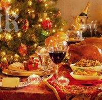 Яденето и пиенето по празниците могат да ни вкарат в болница. Вижте как да го избегнем!