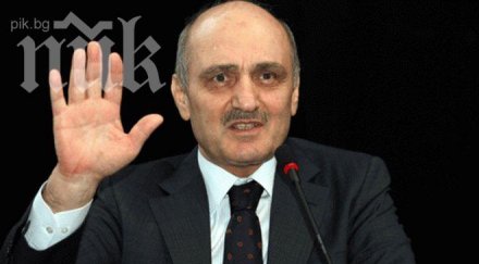 турски министър поиска оставката ердоган лирата поевтиня