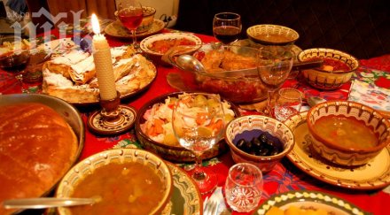 благородно зарадваха коледна трапеза бедни семейства пловдив