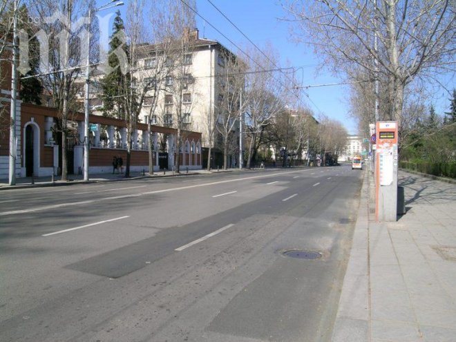 В София е като след бомба - почти няма хора и коли, магазини и банки не работят