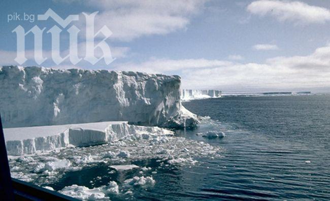 Руски кораб заседна в Антарктика