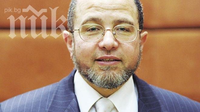 Задържаха бившия египетски премиер