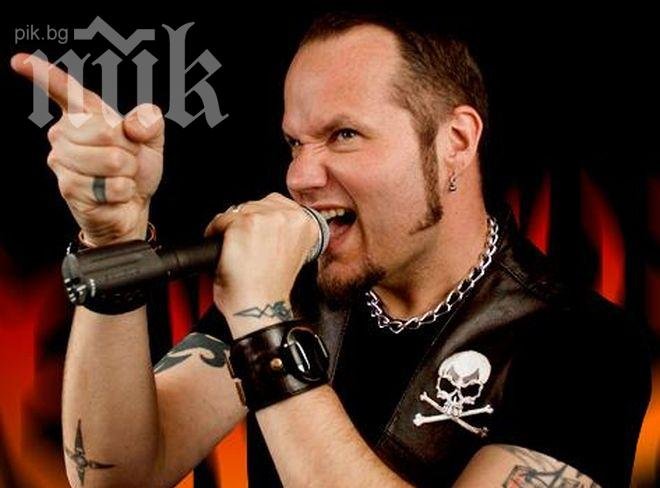 Звезда от „Джудас Прийст” ще забавлява Каварна на Нова година