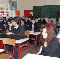 Семинаристи готови за свещеници в армията Семинаристи готови за свещеници в армията