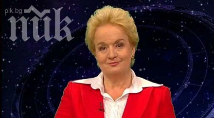 алена 2014 очаква хаос вземем поука комунизма младите бягат чужбина политиците сеят омраза