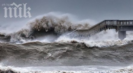 камчатка обявено предупреждение буря