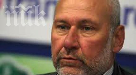 археолози откриха пещера утроба златоград