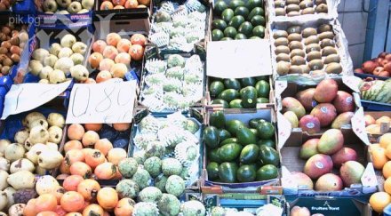 месо плодове зеленчуци неясен произход продават празниците