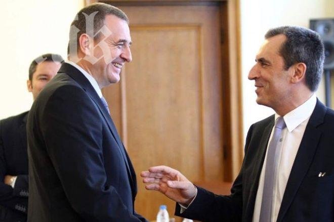 Букмейкъри: Орешарски е бетон, Йовчев е най-рисковият, Атака е зле