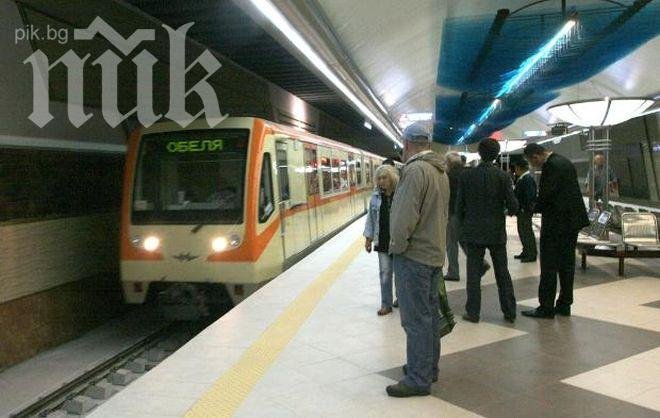Софийското метро ще работи в нощта на Нова година