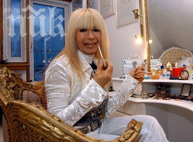 Лили Иванова: Публиката казва кой става и кой не става. Излизам със страх на сцената