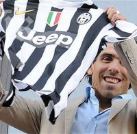 Карлос Тевес остана в Аржентина, чака бебе