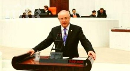 един депутат управляващата турция партия подаде оставка