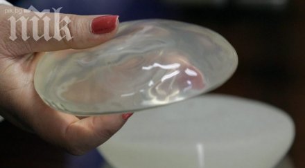 дами гръмнали гръдни импланти съдят частна клиника