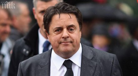 фалира лидерът британската национална партия