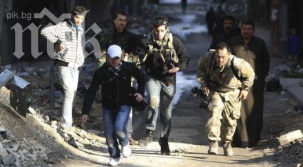 повече 130 хиляди убити сирия началото конфликта