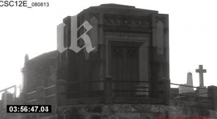 повярвате очите призрак броди софийските гробища сензационно видео