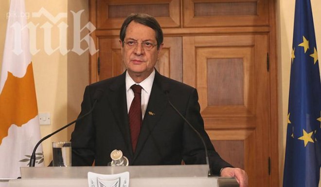 Кипърска телевизия обърка стар и нов президент за Нова година