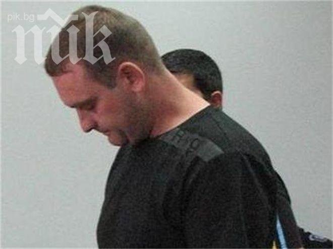 Хванаха избягал затворник в кафене