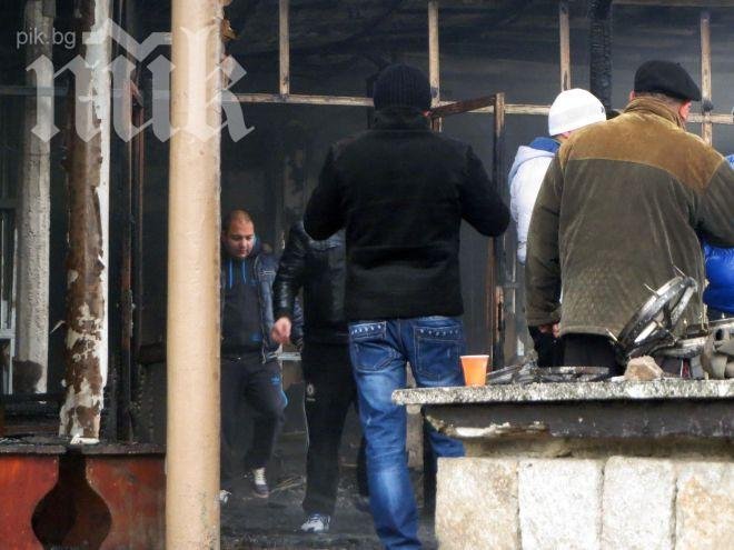 Пожар изпепели ресторант точно преди новогодишния купон