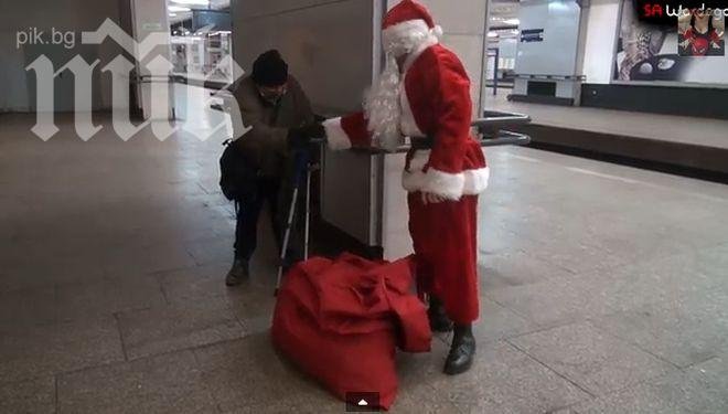 Това видео трогна света по Коледа! Гледаха го над 1,2 млн. души! Вижте го и вие!