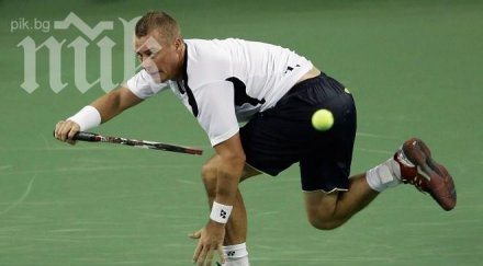 блестящ хюит удари федерер финала бризбейн