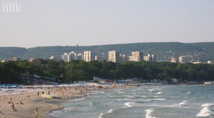 спасиха двама нелегални емигранти морето варна