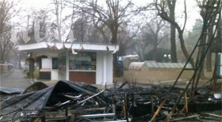 eксклузивно пик подпалиха централния офис бареков стара загора политикът пик палежът умишлен