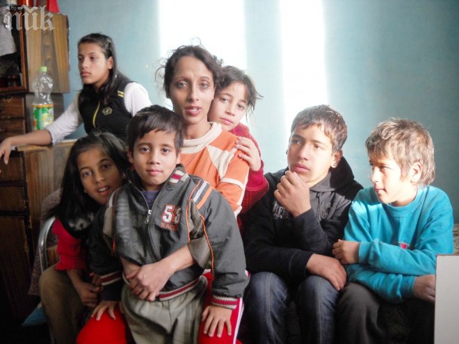 Статистика: Първи сме в ЕС по малолетни родилки